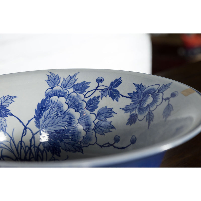 Chinese Blue and White Porcelain Wash Basin with Floral Motifs and Cobalt Blue-7. Asian & Chinese Furniture, Art, Antiques, Vintage Home Décor for sale at FEA Home