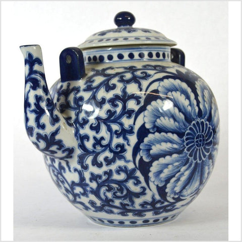 Chinese Porcelain Teapot 