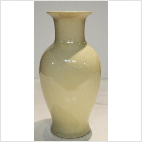 Off-White Crackle Porcelain Vase