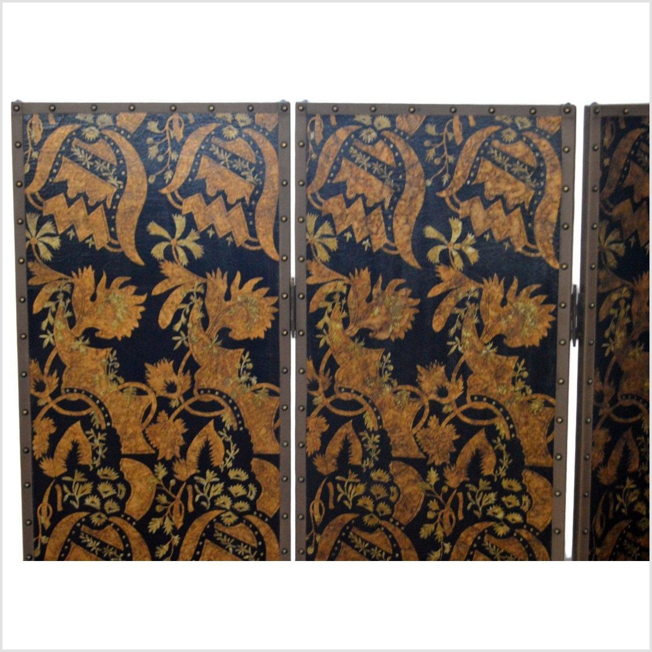 Black 4-Panel Screen with Gold Repetitive Pattern Design-YN2835-4. Asian & Chinese Furniture, Art, Antiques, Vintage Home Décor for sale at FEA Home