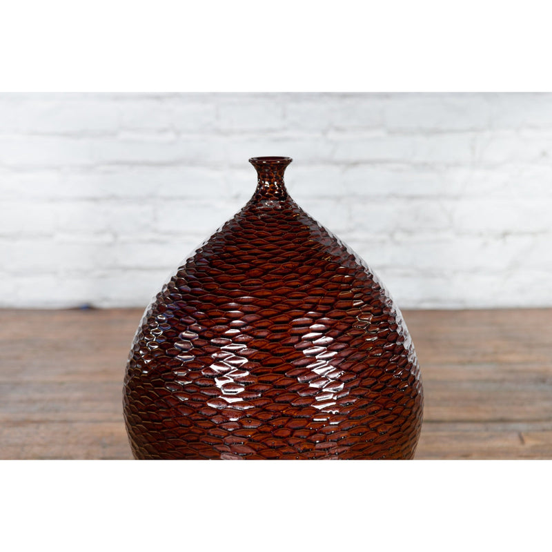 This-is-a-picture-of-a-Prem Collection Handcrafted Burgundy Vase with Textured Honeycomb Style Motifs-with-image-position-2-style-YN7484-Shop-for-Vintage-and-Antique-Asian-and-Chinese-Furniture-for-sale-at-FEA Home-NYC