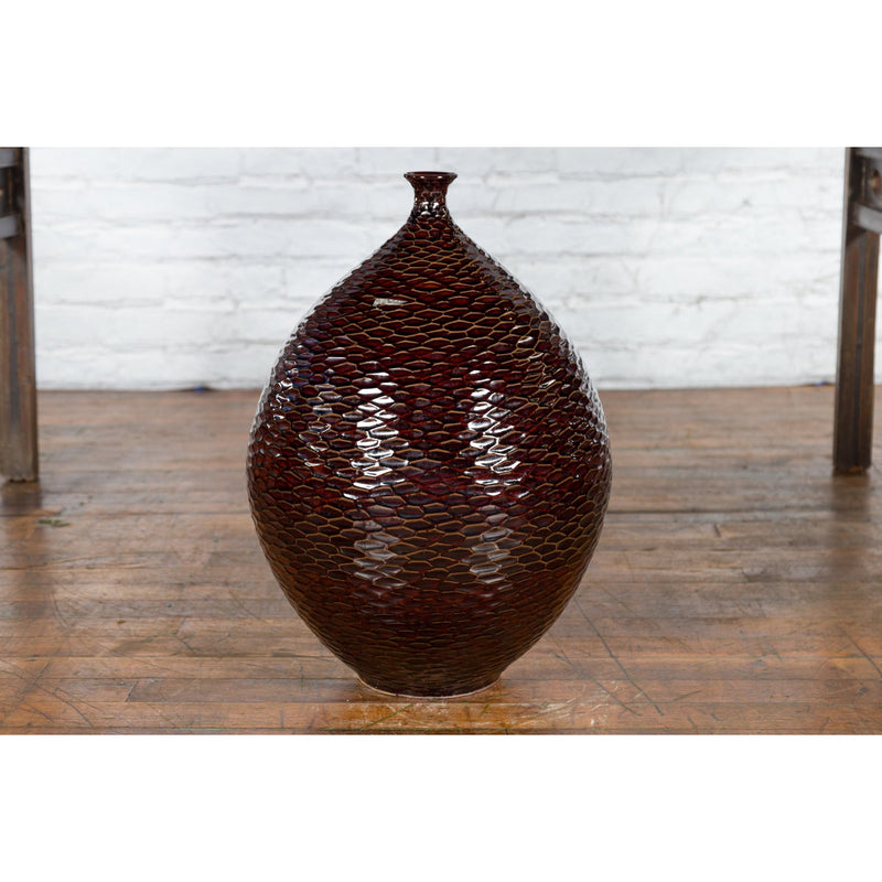 This-is-a-picture-of-a-Prem Collection Handcrafted Burgundy Vase with Textured Honeycomb Style Motifs-with-image-position-9-style-YN7484-Shop-for-Vintage-and-Antique-Asian-and-Chinese-Furniture-for-sale-at-FEA Home-NYC