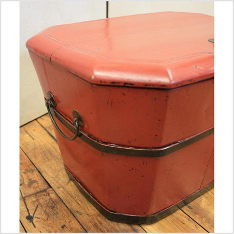 Red Lacquer Food Box-YN1445-2. Asian & Chinese Furniture, Art, Antiques, Vintage Home Décor for sale at FEA Home