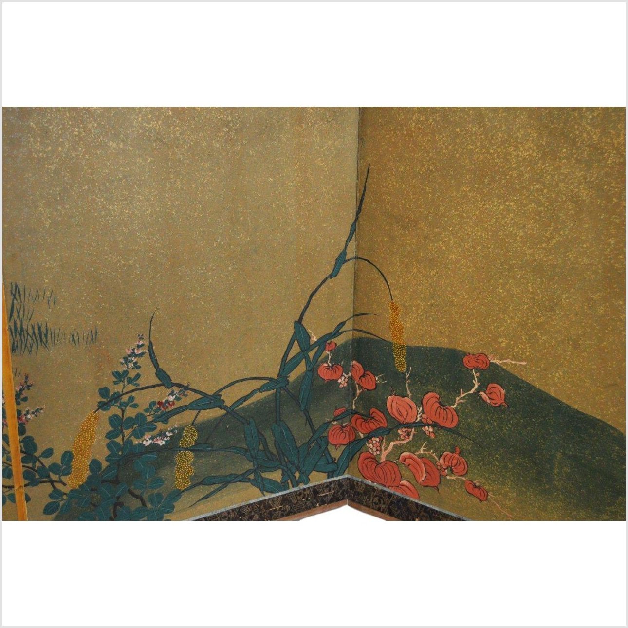 4-Panel Gold Screen with Chinoiseries of Flowers and Plants-9. Asian &amp; Chinese Furniture, Art, Antiques, Vintage Home Décor for sale at FEA Home