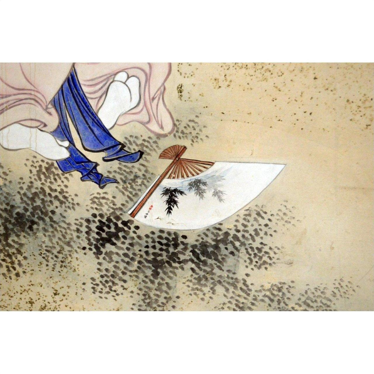Blue and white painted feet artwork with folding fan next to vintage Japanese 2-panel screen with characters.