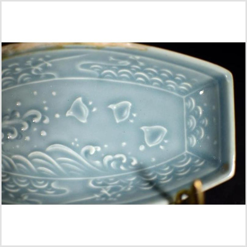 Vintage Chinese Celadon Dish / Bowl-YN4728 / 2-2. Asian & Chinese Furniture, Art, Antiques, Vintage Home Décor for sale at FEA Home
