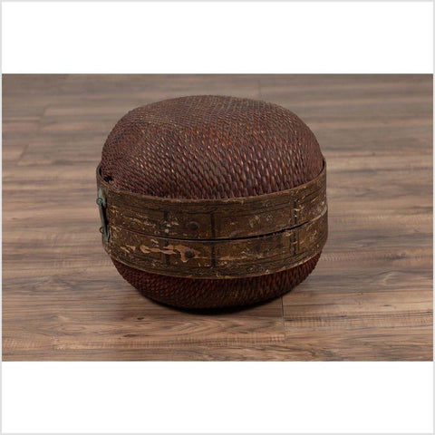 Vintage Chinese Mid-century Rattan Circular Hat Box with Weathered Patina-YN6374-12. Asian & Chinese Furniture, Art, Antiques, Vintage Home Décor for sale at FEA Home
