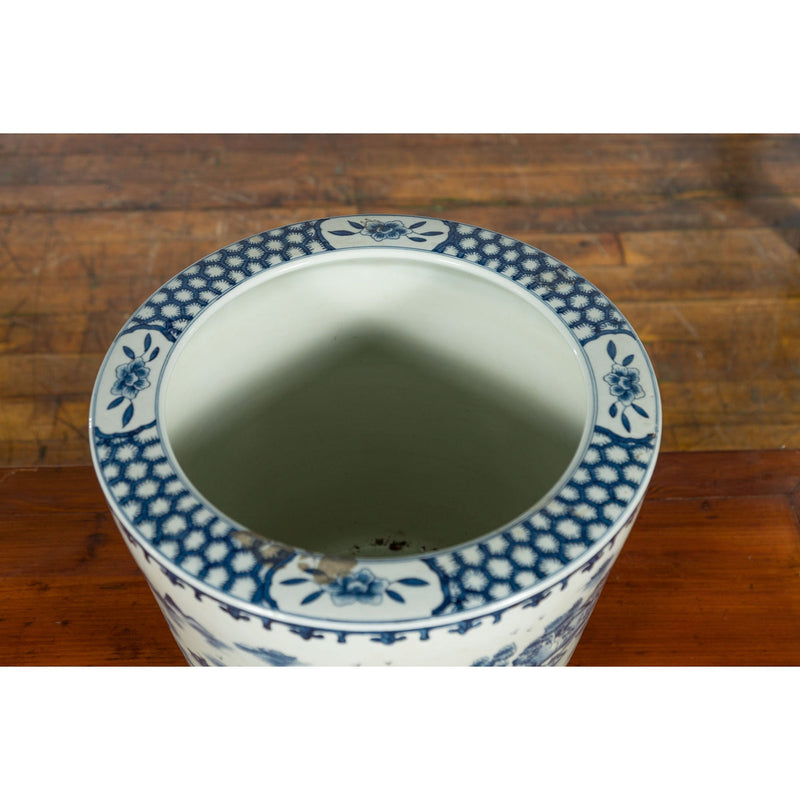 Vintage Porcelain Cache-Pot Planter with Blue and White Mountainous Landscape-YN3517-7. Asian & Chinese Furniture, Art, Antiques, Vintage Home Décor for sale at FEA Home